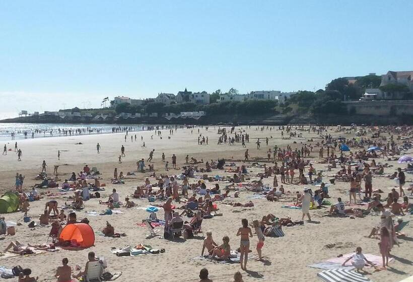 酒店 Hôtel Emilie