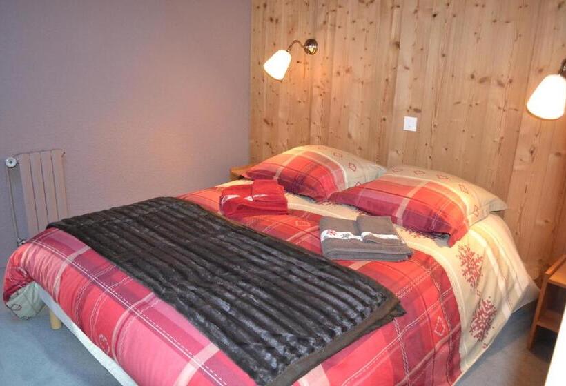 בית מלון כפרי Hôtel Et Appart'hôtel Restaurant L'adray