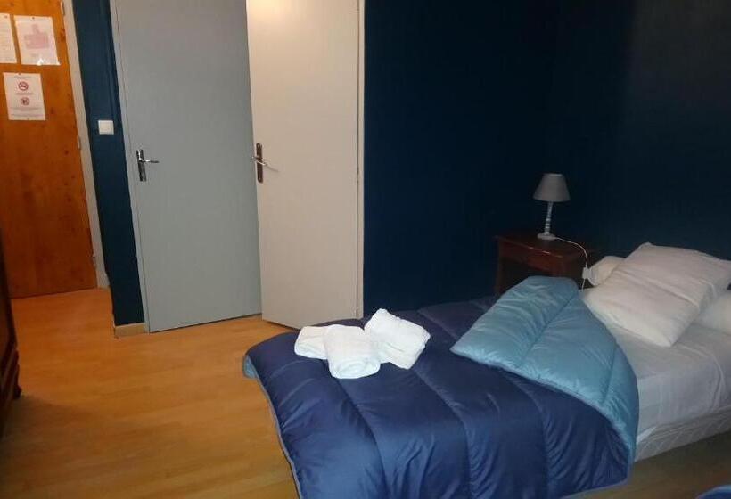 Отель Hôtel Le Passage De Vallon