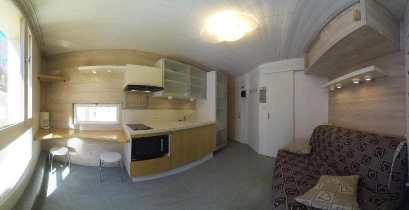 בית מלון כפרי Hôtel Les Gardettes