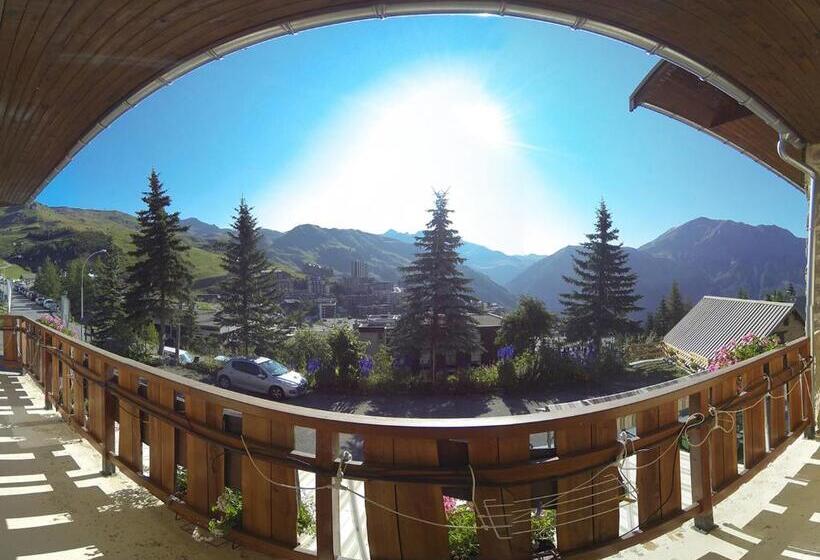 בית מלון כפרי Hôtel Les Gardettes