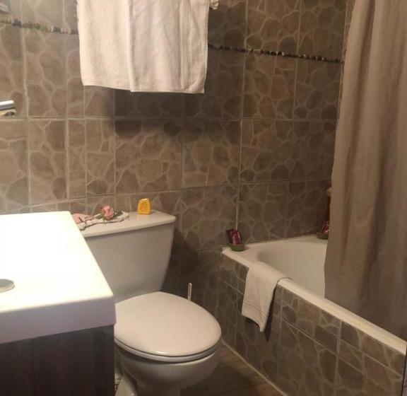 호텔 Hôtel Restaurant Le Delta