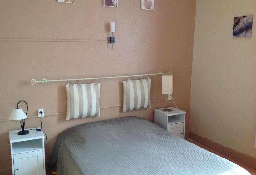 酒店 Hôtel Restaurant Les Oliviers