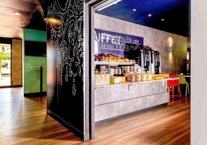 هتل Ibis Budget Menton Bord De Mer