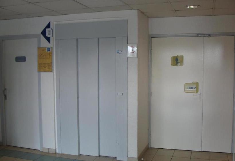 ホテル Ibis Budget Thiers