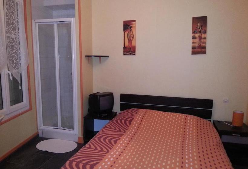 Отель Bar Du Marché Hôtel Restaurant