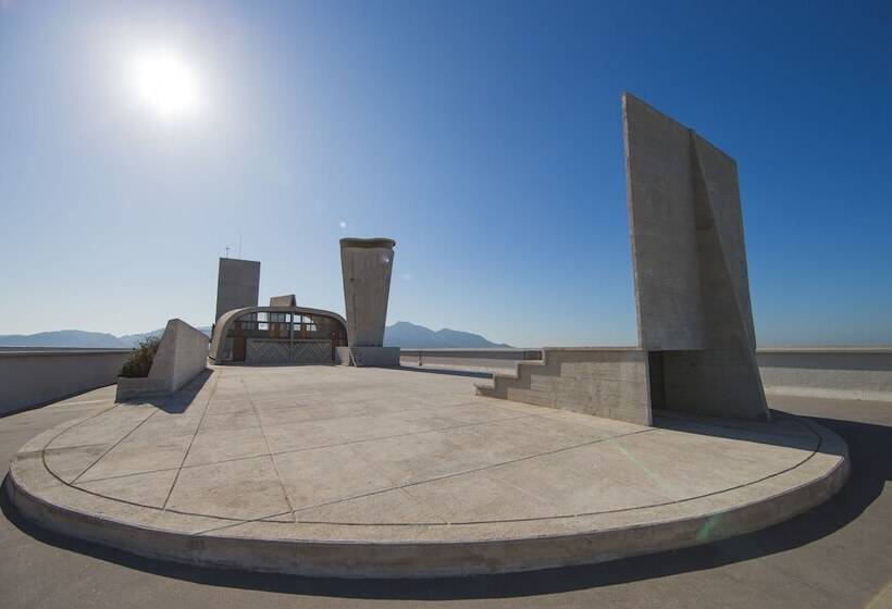 فندق Le Corbusier
