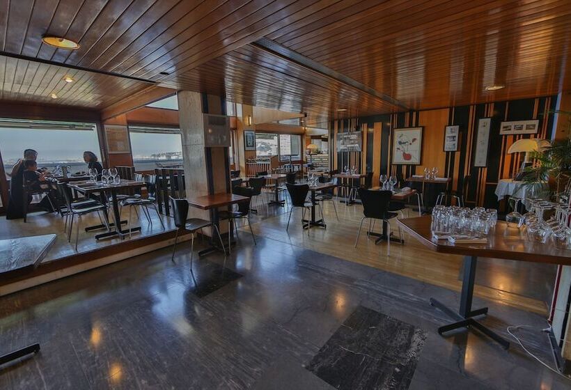 فندق Le Corbusier