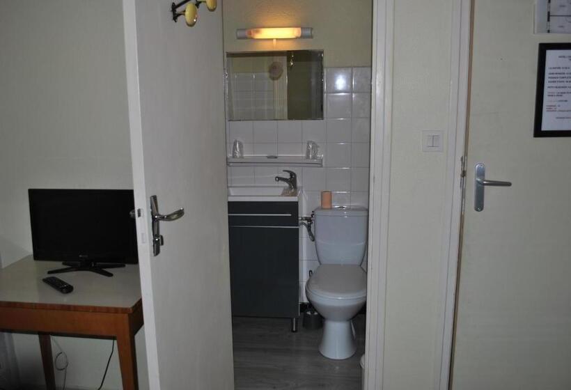 Отель Le Logis Charmant