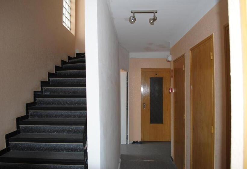 Отель Le Logis Charmant