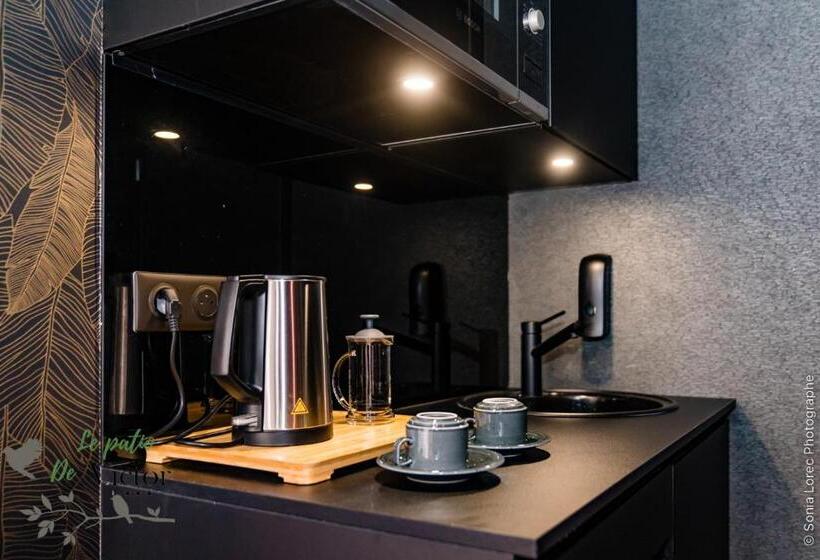 فندق Hôtel Le Patio De Victor, Lorient