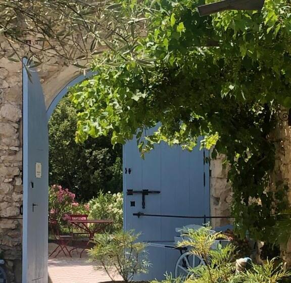 فندق Le Trésor Des Templiers