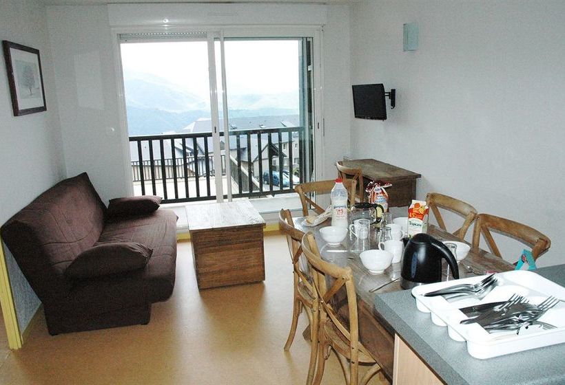 Отель Les Adrets De Peyragudes