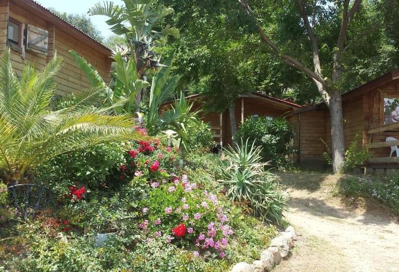 בית מלון כפרי Mare E Monti