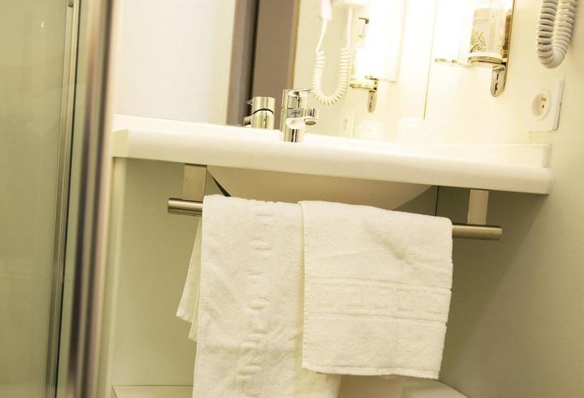 בית מלון כפרי Le Quarré Hôtel Bistrot