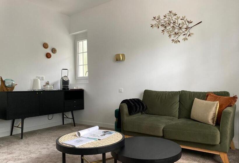 فندق Villa De L Etang Blanc