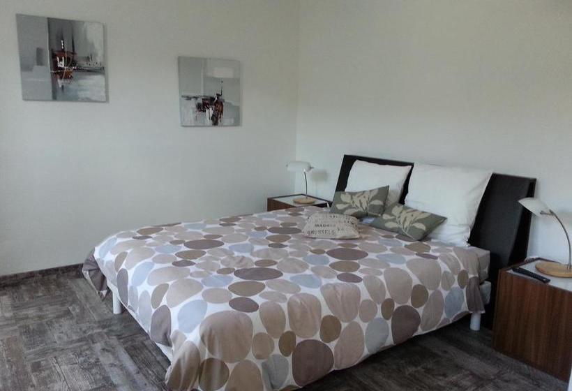 ベッドアンドブレックファースト Hôtel Le 6 3 Home Port En Bessin