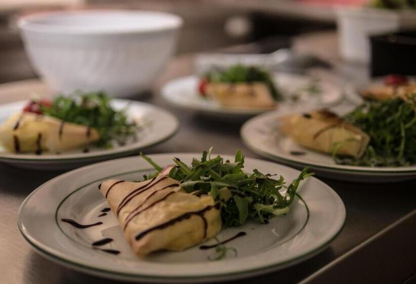 Le Bannier Hotel Restaurant