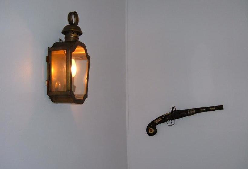 Le Jardin De Cécile Et Benoit   Bed And Breakfast