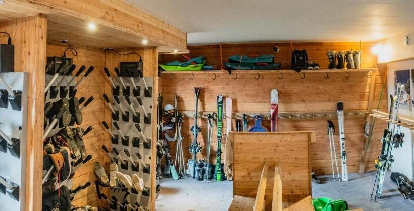 فندق Hôtel Restaurant Saint Roch