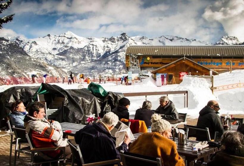 فندق Hôtel Restaurant Saint Roch