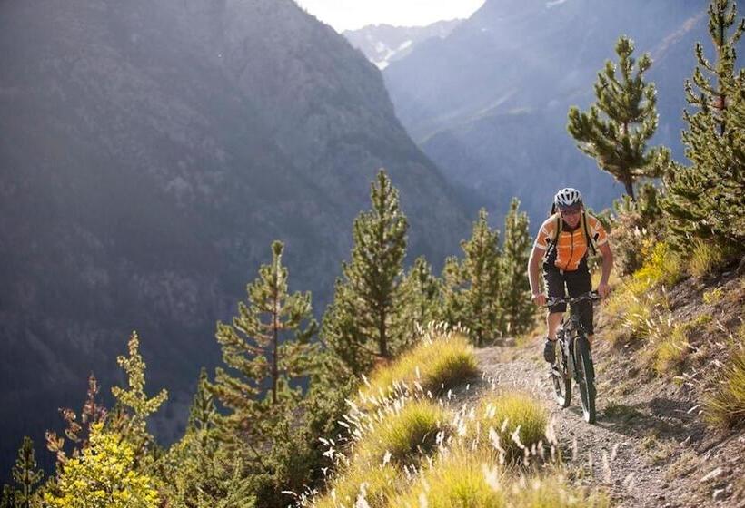 فندق Hôtel Restaurant Saint Roch