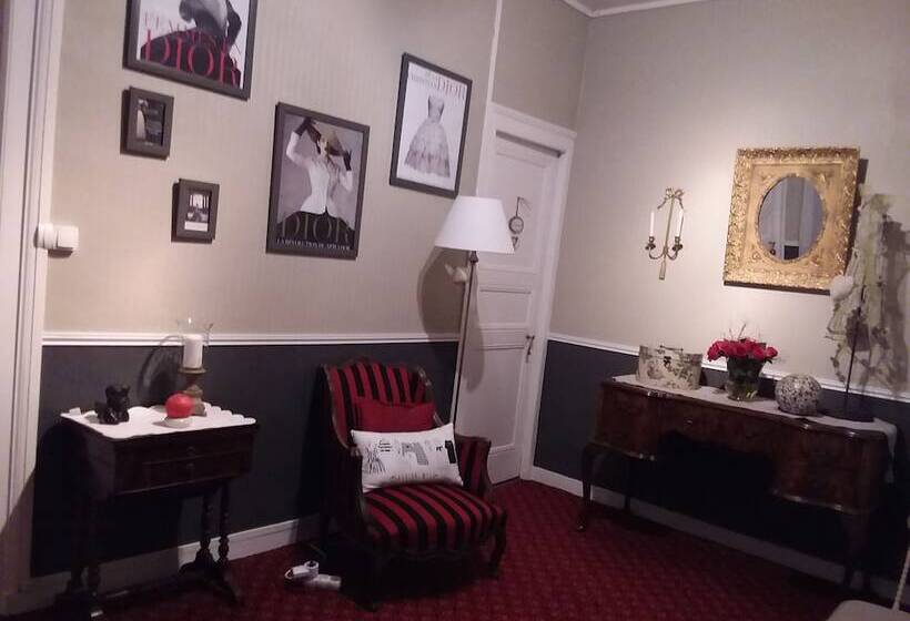 פנסיון Jardin Secret