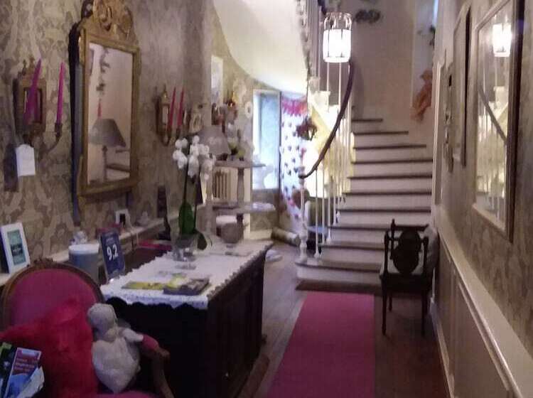 بنسيون Jardin Secret