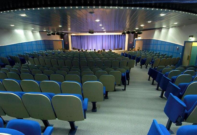 Курорт Club La Font Des Horts