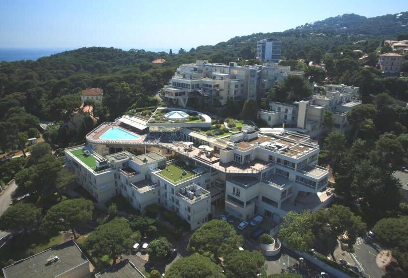 Курорт Club La Font Des Horts