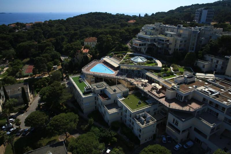 Курорт Club La Font Des Horts