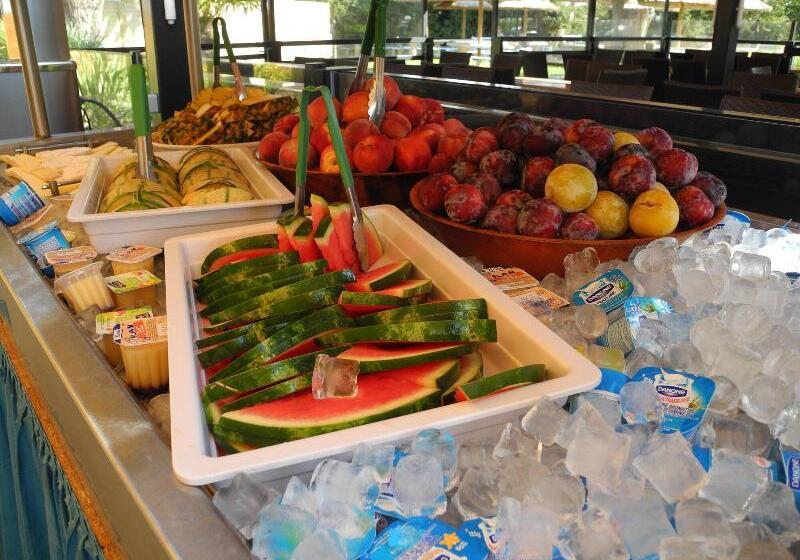 Курорт Club La Font Des Horts