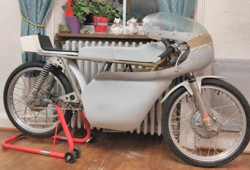 مبيت وإفطار A La Grenouille Du Jura