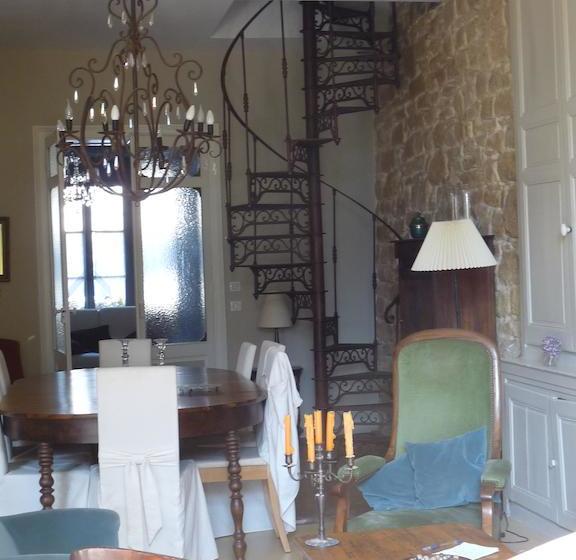 住宿加早餐  Aux Délices D Excideuil