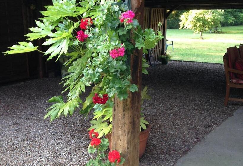 ベッドアンドブレックファースト Chambre D Hôtes Le Moulin Des Landes