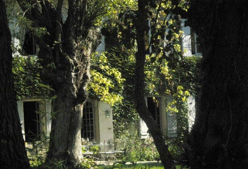 مبيت وإفطار Chambre D'hôtes Le Moulin De Moulis