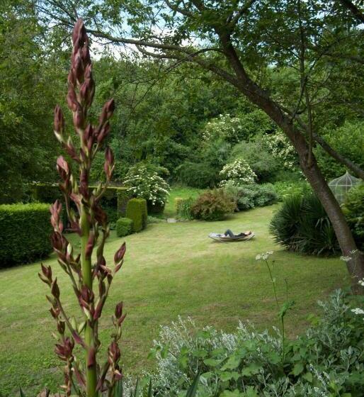 تختخواب و صبحانه Le Logis Du Jerzual