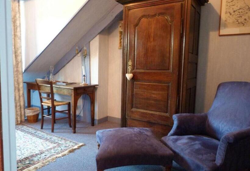 تختخواب و صبحانه Le Logis Du Jerzual