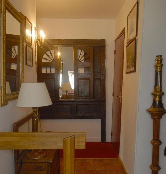 تختخواب و صبحانه Le Logis Du Jerzual