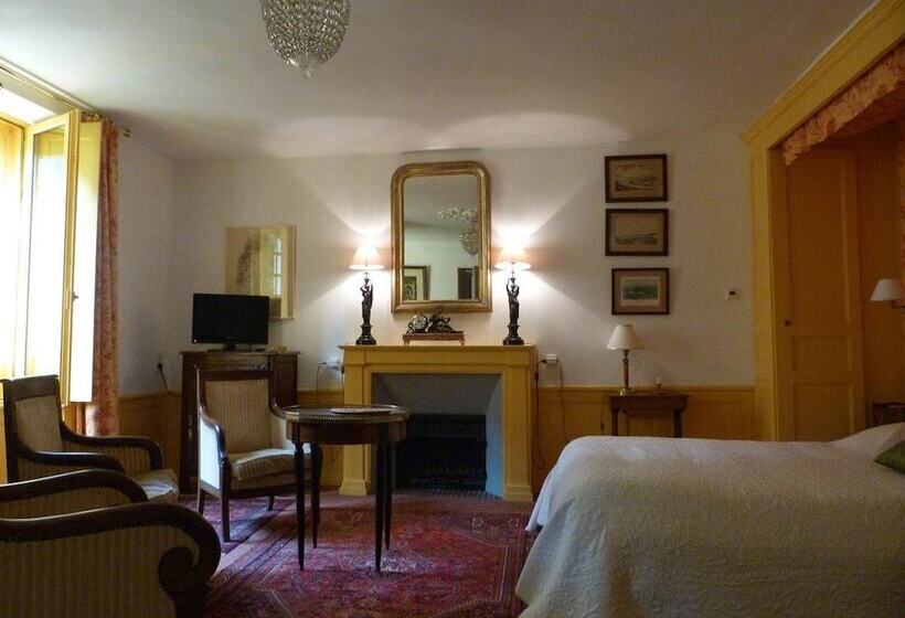 تختخواب و صبحانه Le Logis Du Jerzual