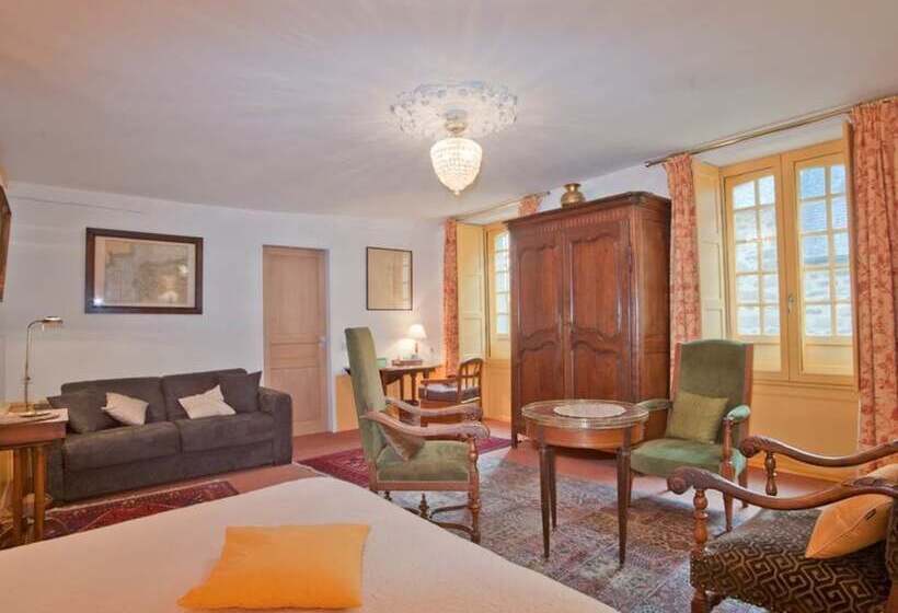 تختخواب و صبحانه Le Logis Du Jerzual