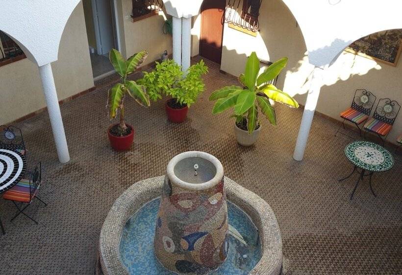 住宿加早餐  Chambres D Hôtes Et Gîtes Al Pati