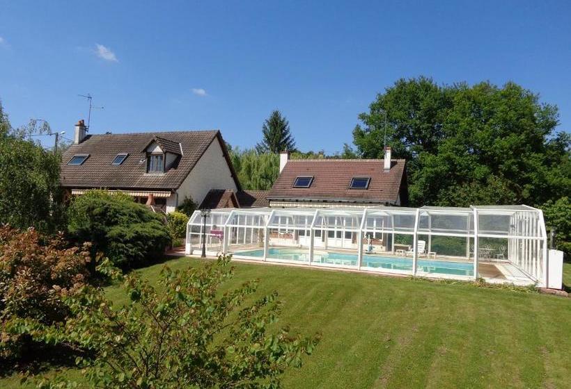 مبيت وإفطار Chambres D'hôtes Legros