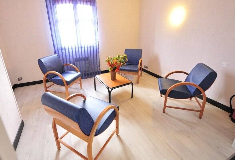 ベッドアンドブレックファースト Auberge D Ici Et D Ailleurs