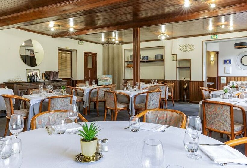 ベッドアンドブレックファースト Auberge D Ici Et D Ailleurs