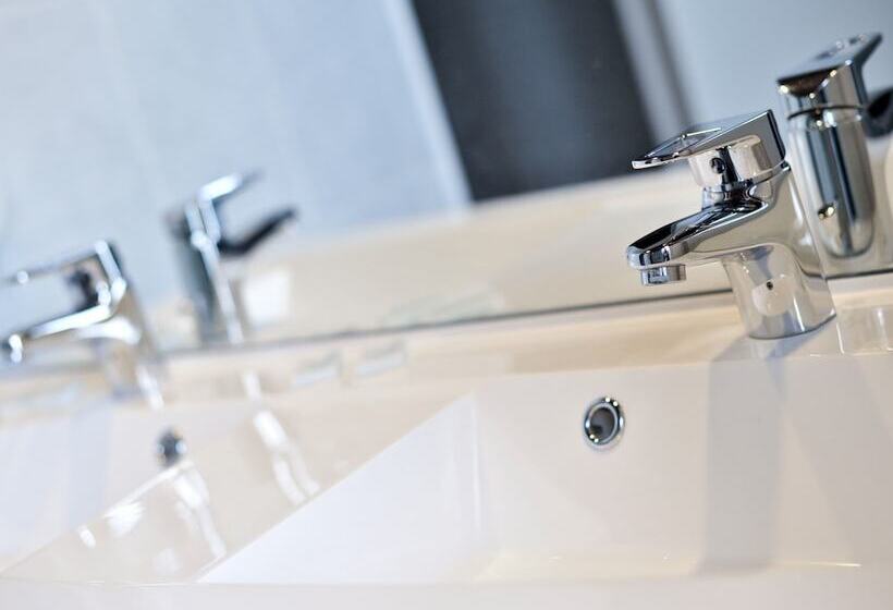 ベッドアンドブレックファースト Auberge D Ici Et D Ailleurs