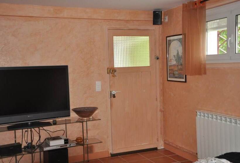 مبيت وإفطار Chez Phil Et Dom