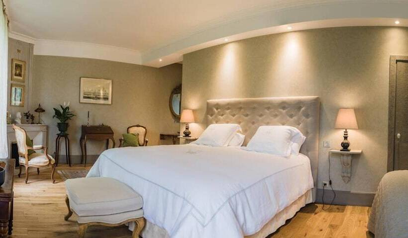 민박 Les Chambres D Hôtes Du Château De Saint Georges