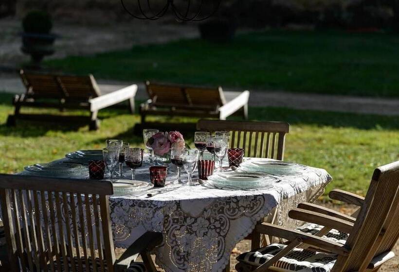 민박 Les Chambres D Hôtes Du Château De Saint Georges