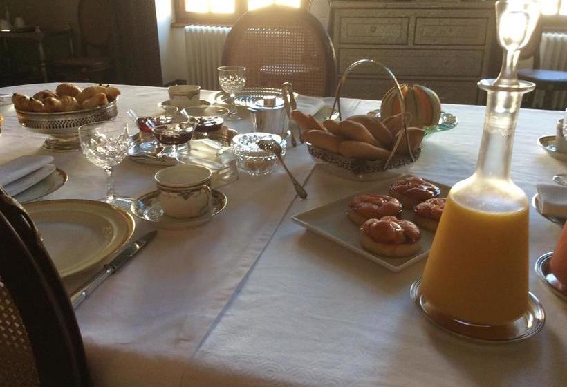 تختخواب و صبحانه Demeure Valeau Du Rivage